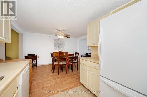 5 Pineview Court, New Tecumseth, ON - Indoor