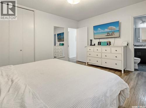 1311 Jubilee Drive, Swift Current, SK - Indoor Photo Showing Bedroom