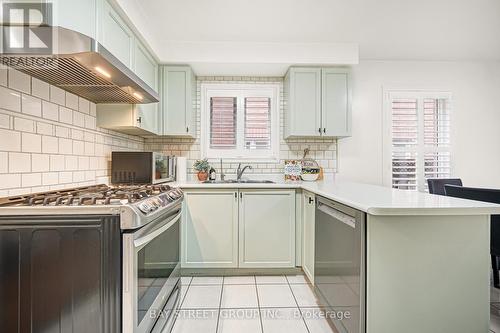 53 Brando Avenue, Markham, ON - Indoor Photo Showing Kitchen With Double Sink