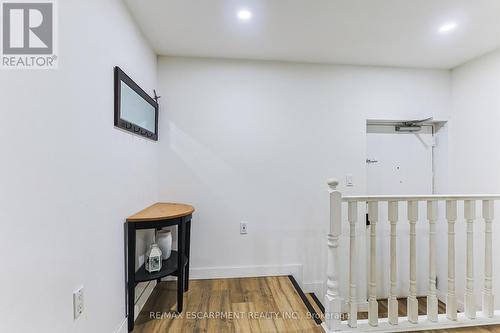 54 - 5475 Lakeshore Road, Burlington, ON - Indoor Photo Showing Other Room