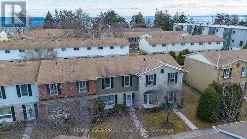 54 - 5475 Lakeshore Road, Burlington, ON - Outdoor