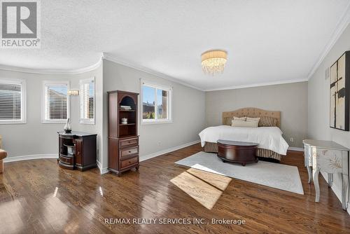 124 Royal Valley Drive, Caledon, ON - Indoor Photo Showing Bedroom