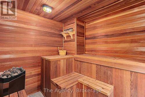 136 Grand Cypress Lane, Blue Mountains, ON - Indoor Photo Showing Other Room