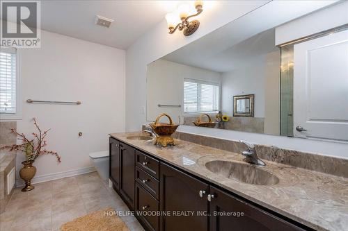 28 Credo Drive, Vaughan, ON - Indoor Photo Showing Bathroom