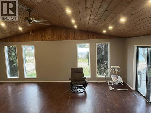3116 3 Highway, Erickson, BC - Indoor Photo Showing Other Room