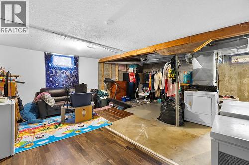 3116 3 Highway, Erickson, BC - Indoor Photo Showing Laundry Room