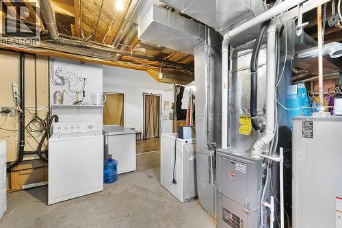3116 3 Highway, Erickson, BC - Indoor Photo Showing Laundry Room