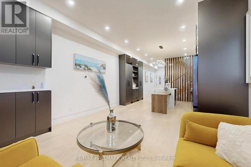 16 Mulberry Crescent, Toronto, ON - Indoor Photo Showing Other Room