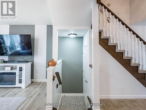 278 Southbrook Drive, Hamilton, ON - Indoor Photo Showing Other Room