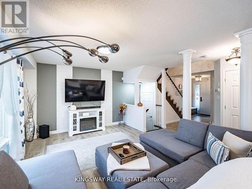 278 Southbrook Drive, Hamilton, ON - Indoor Photo Showing Living Room