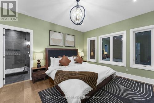 2667 Mary Nichols Road, Selwyn, ON - Indoor Photo Showing Bedroom
