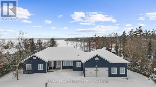 2667 Mary Nichols Road, Selwyn, ON - Outdoor