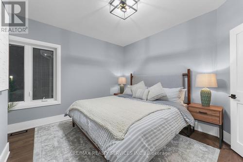 2667 Mary Nichols Road, Selwyn, ON - Indoor Photo Showing Bedroom