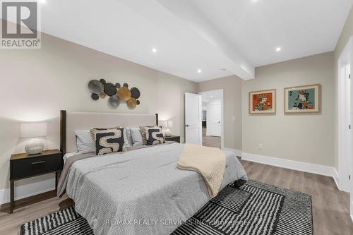 2667 Mary Nichols Road, Selwyn, ON - Indoor Photo Showing Bedroom