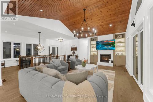 2667 Mary Nichols Road, Selwyn, ON - Indoor Photo Showing Living Room With Fireplace
