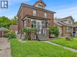 427 INDIAN Unit# LOFT  Windsor, ON N9C 2M3