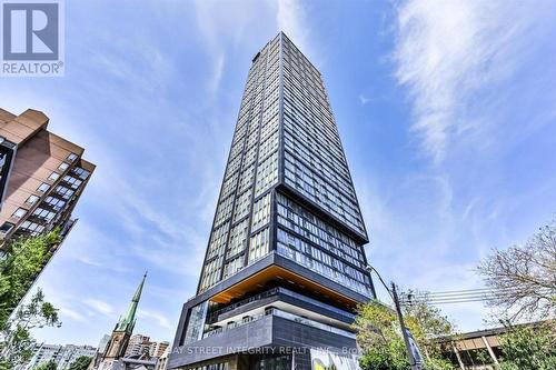 606 - 319 JARVIS STREET  Toronto, ON M5B 0C8