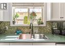 315 Primrose Road Unit# 205, Kelowna, BC  - Indoor Photo Showing Kitchen With Double Sink 
