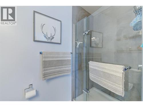 315 Primrose Road Unit# 205, Kelowna, BC - Indoor Photo Showing Bathroom