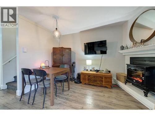 315 Primrose Road Unit# 205, Kelowna, BC - Indoor With Fireplace