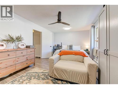 315 Primrose Road Unit# 205, Kelowna, BC - Indoor Photo Showing Bedroom