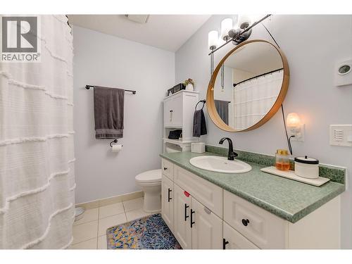 315 Primrose Road Unit# 205, Kelowna, BC - Indoor Photo Showing Bathroom