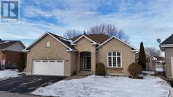 1757 MACINTYRE AVENUE  Cornwall, ON K6J 5W1