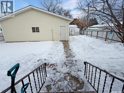 271 14Th Avenue Ne, Swift Current, SK - Outdoor