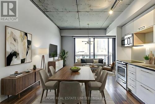 719 - 51 TROLLEY CRESCENT  Toronto, ON M5A 0E9