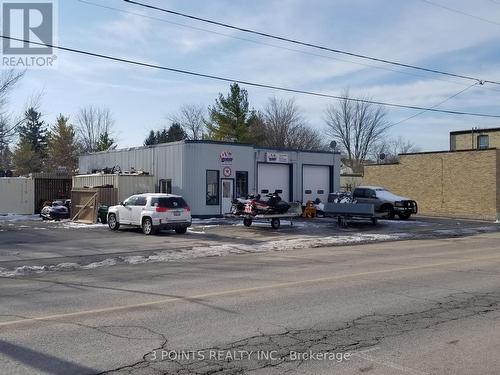 35 Main Street E, Bluewater (Zurich), ON 