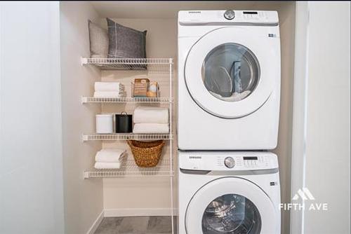 103 7936 206 Street, Langley, BC - Indoor Photo Showing Laundry Room