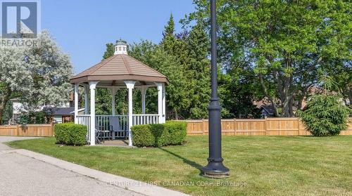 18 - 20 Windemere Place, St. Thomas, ON - Outdoor With Backyard