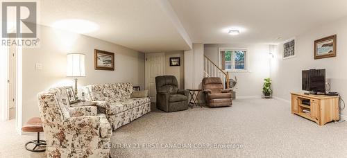 18 - 20 Windemere Place, St. Thomas, ON - Indoor Photo Showing Living Room With Fireplace