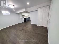 2 bdr Unit Fam Room - 