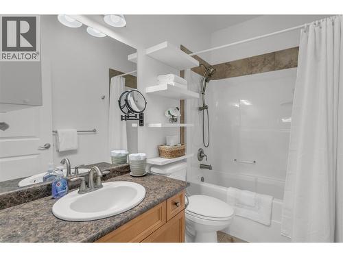4035 Gellatly Road S Unit# 153, West Kelowna, BC - Indoor Photo Showing Bathroom