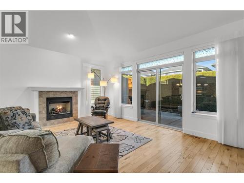 4035 Gellatly Road S Unit# 153, West Kelowna, BC - Indoor Photo Showing Living Room With Fireplace