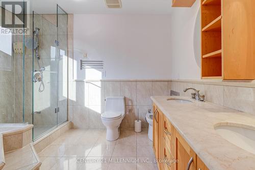 5230 Creditview Road, Mississauga, ON - Indoor Photo Showing Bathroom
