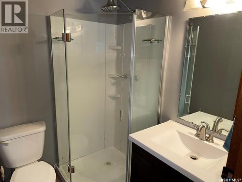 410 Miller Crescent E, Wynyard, SK - Indoor Photo Showing Bathroom
