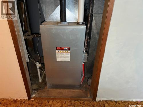 410 Miller Crescent E, Wynyard, SK - Indoor Photo Showing Basement