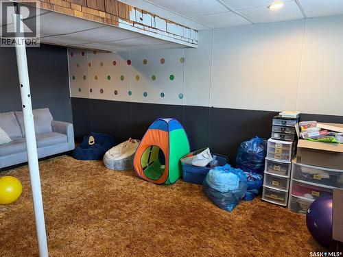 410 Miller Crescent E, Wynyard, SK - Indoor