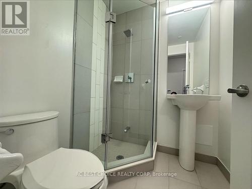 410 E - 70 Princess Street, Toronto, ON - Indoor Photo Showing Bathroom