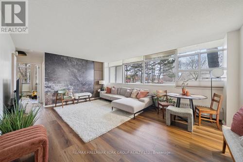 103 - 715 Don Mills Road, Toronto, ON - Indoor Photo Showing Living Room