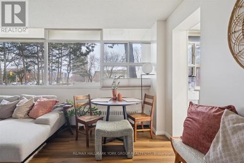 103 - 715 Don Mills Road, Toronto, ON - Indoor Photo Showing Living Room
