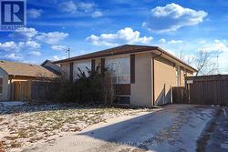 BSMT - 23 MOUNTLAND DRIVE  Toronto, ON M1G 2N7