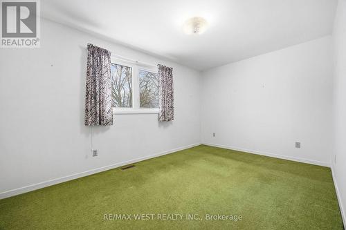 7350 Bendigo Circle, Mississauga, ON - Indoor Photo Showing Other Room