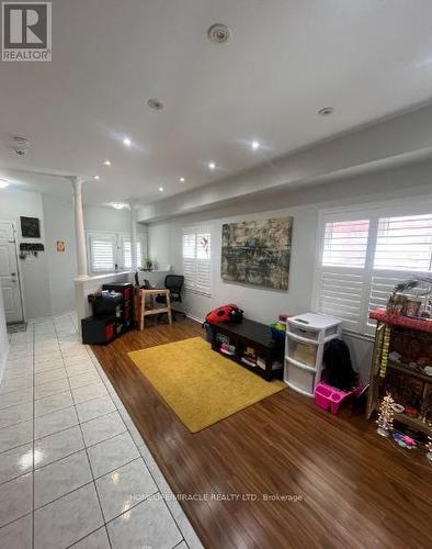 6912 Buttle Station Place, Mississauga, ON - Indoor