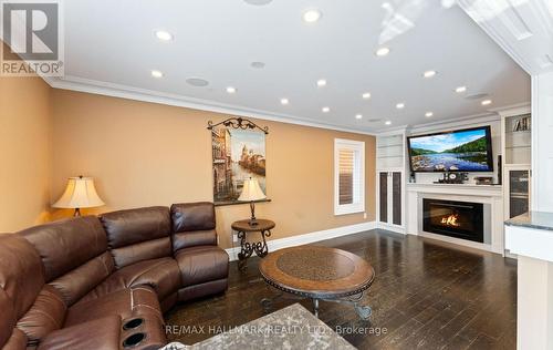 287 Andy Crescent, Vaughan, ON - Indoor Photo Showing Living Room With Fireplace
