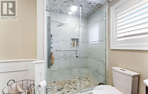 287 Andy Crescent, Vaughan, ON - Indoor Photo Showing Bathroom