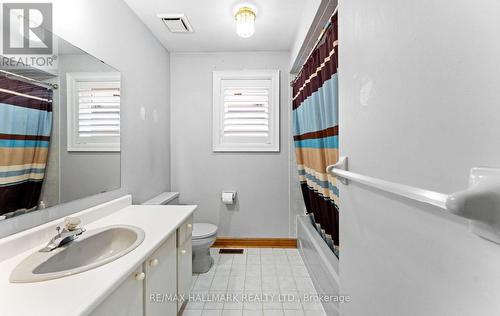 287 Andy Crescent, Vaughan, ON - Indoor Photo Showing Bathroom
