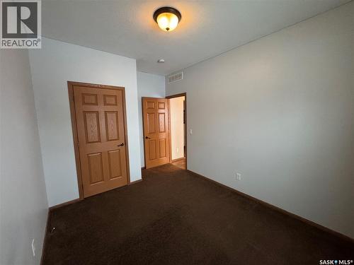 528 Duke Street, Imperial, SK - Indoor Photo Showing Other Room